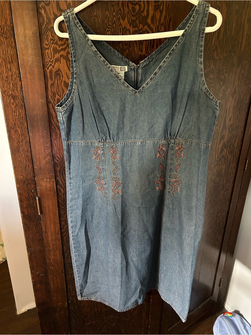 Vintage Faded Glory Denim Embroidered V-Neck Dress